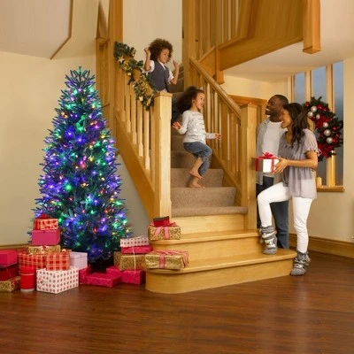 Costway 6ft Pre-lit Hinged Christmas Tree w/ 350 LED Lights & 9 Dynamic Effects 4 Costway 6ft Pre-lit Hinged Christmas Tree w/ 350 LED Lights & 9 Dynamic Effects - Image 4