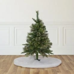 Northlight 3' Pre-Lit Kingston Cashmere Pine Full Artificial Christmas Tree, Clear Lights