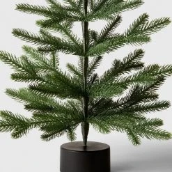 24" Unlit Indexed Artificial Christmas Tree - Wondershop™