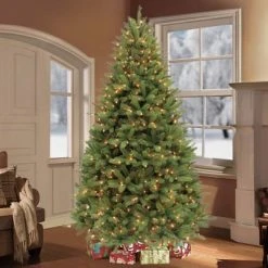 7.5ft Pre-lit Artificial Christmas Tree Full Davenport Fir - Puleo